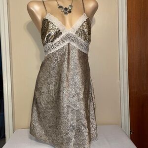Secret treasures womens night gown medium satin lace cheetah pj lingerie tan